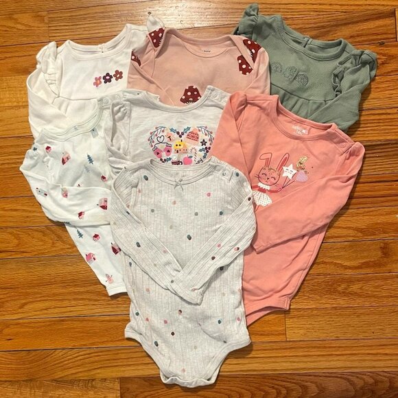Girls 18 Month Long Sleeve Onesies 7-Piece Lot - Picture 1 of 15